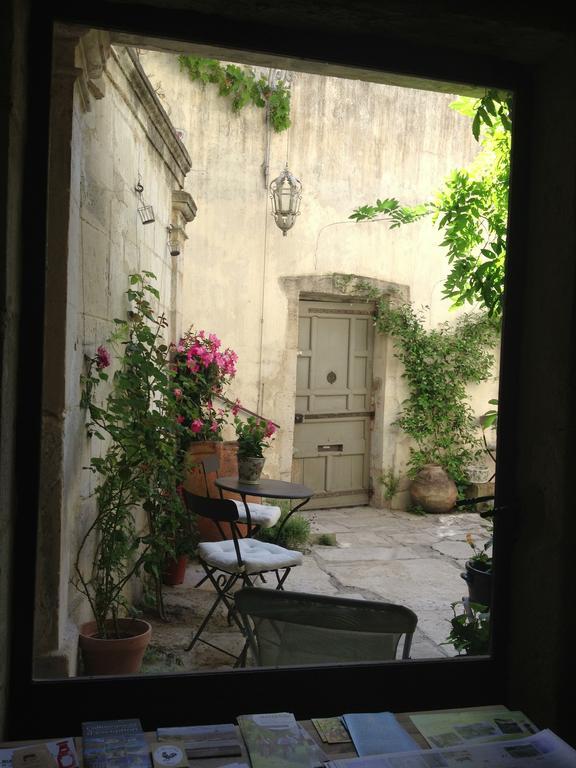 La Maison D'Isidore Saint-Remy-de-Provence Exterior photo